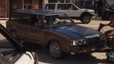 Chrysler LeBaron Town & Country